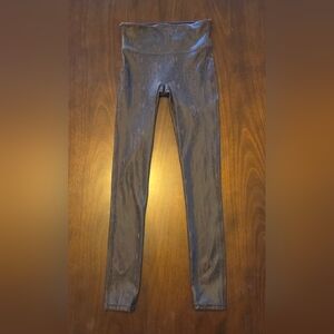 Spanx Brown Snake‎ Skin Faux Leather Leggings Size Small Petite